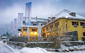 Land-Gut-Hotel Restaurant Alpenglück